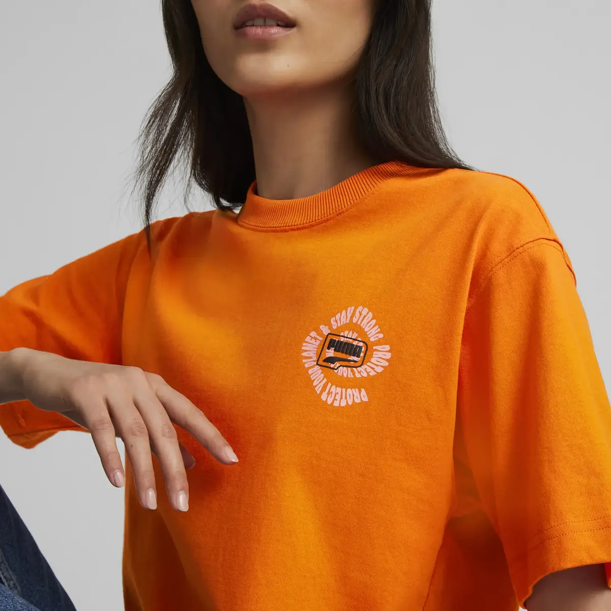 Puma DOWNTOWN Relaxed Graphic Tee Turuncu Kadın T-Shirt
