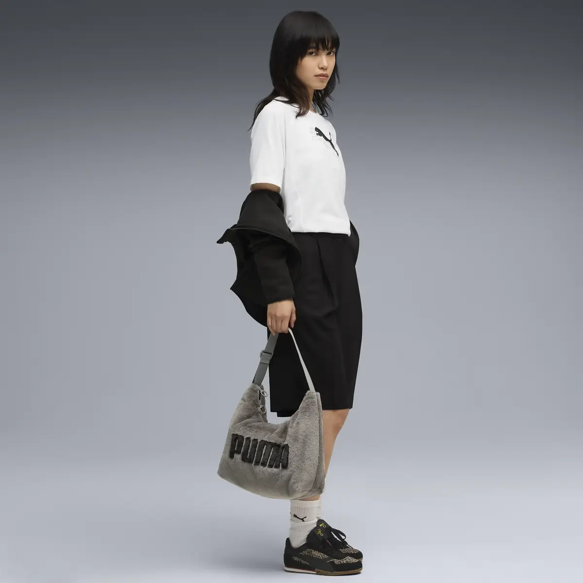 PUMA EVOSTRIPE Graphic Tee Kadın Beyaz T-Shirt