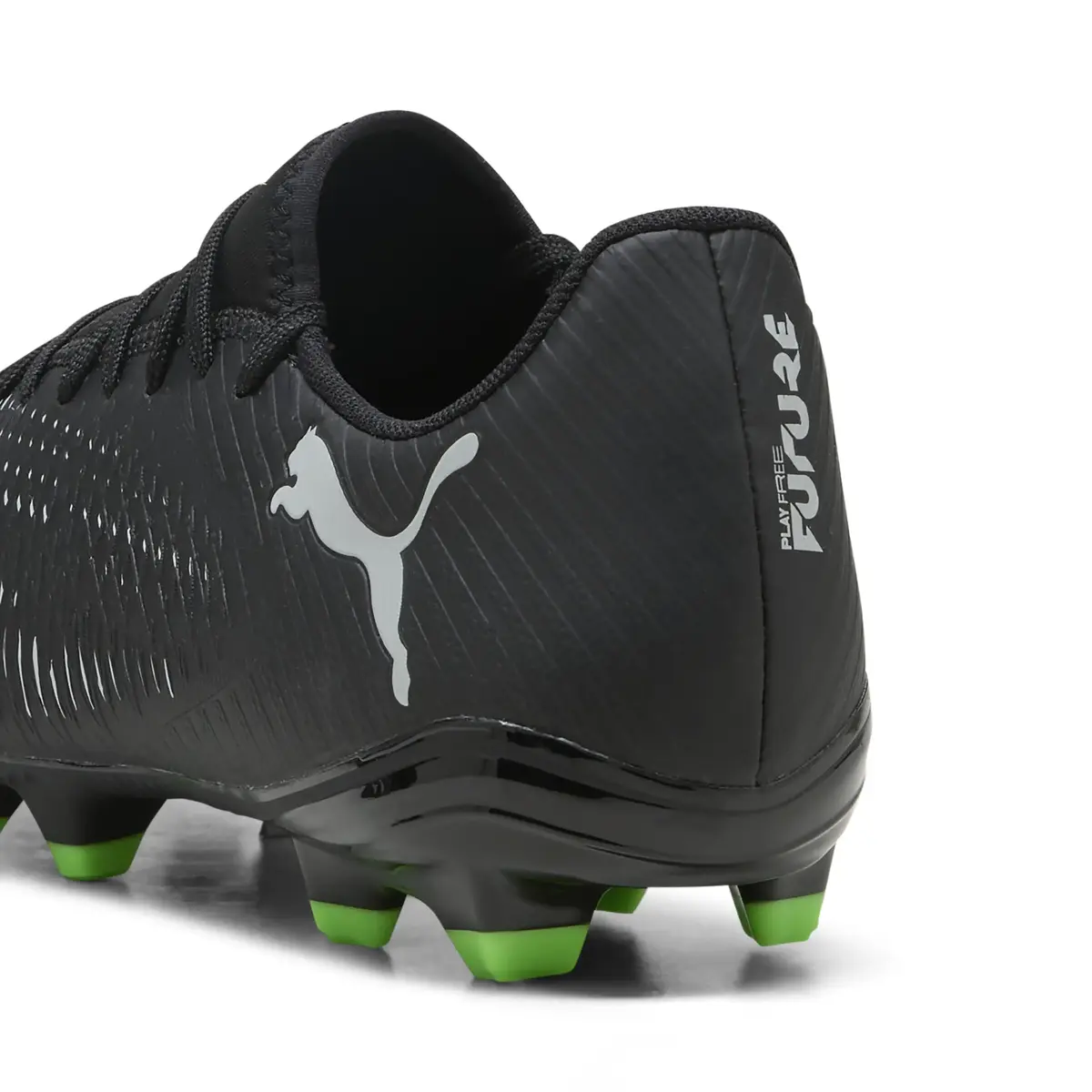 PUMA FUTURE 8 PLAY FG/AG Siyah Erkek Krampon