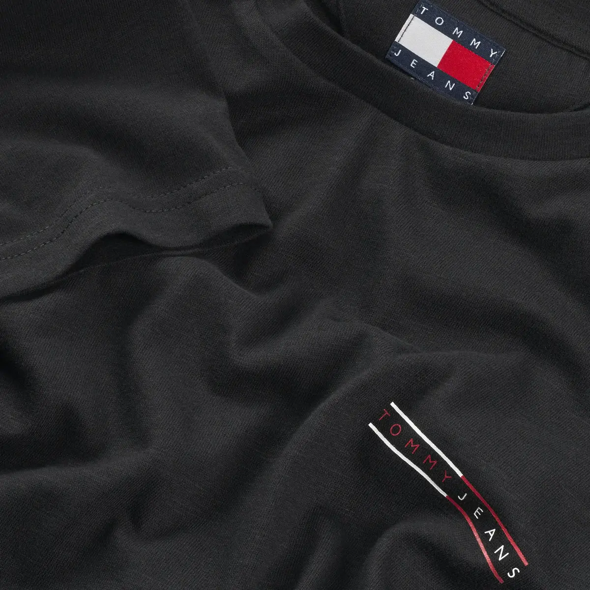 Tommy Hilfiger TJM REG GRAPHIC SLUB, BDS Siyah Erkek T-Shirt & Polo
