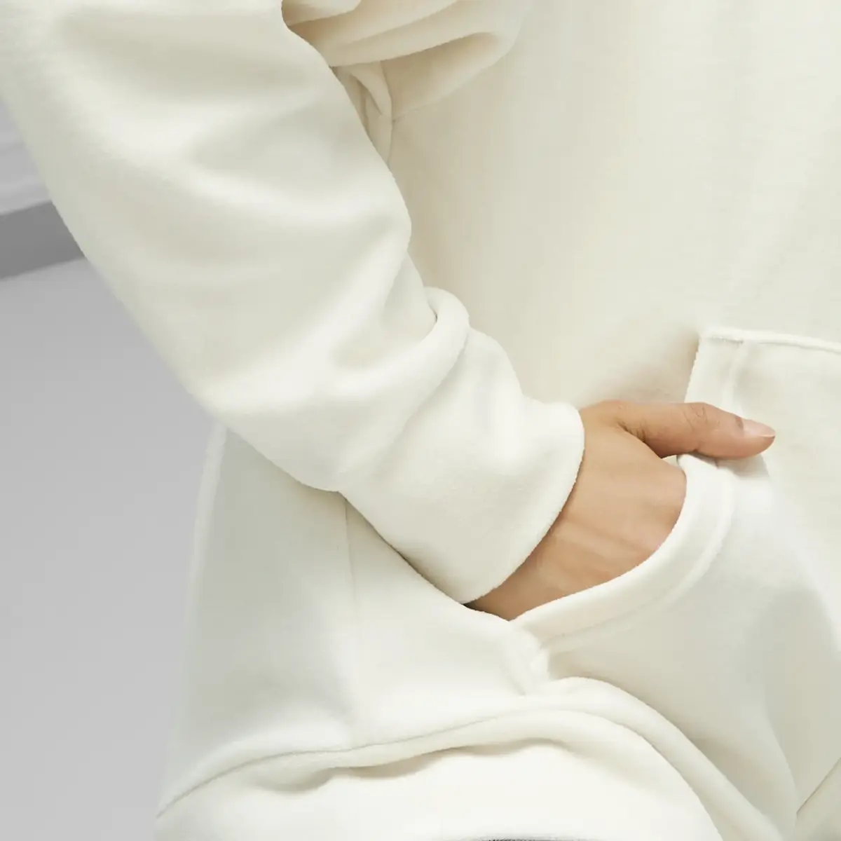 Puma ESS ELEVATED Full-Zip Hoodie Beyaz Kadın Hoodie