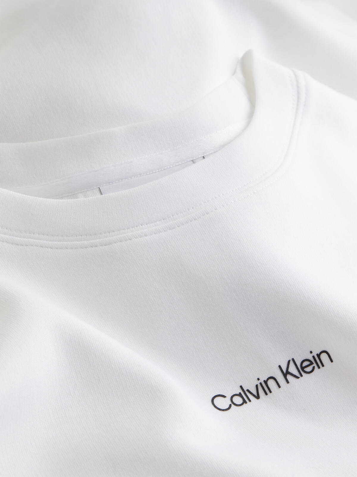 Calvin Klein MICRO LOGO ESS SWEAT Kadın Beyaz Sweatshirt