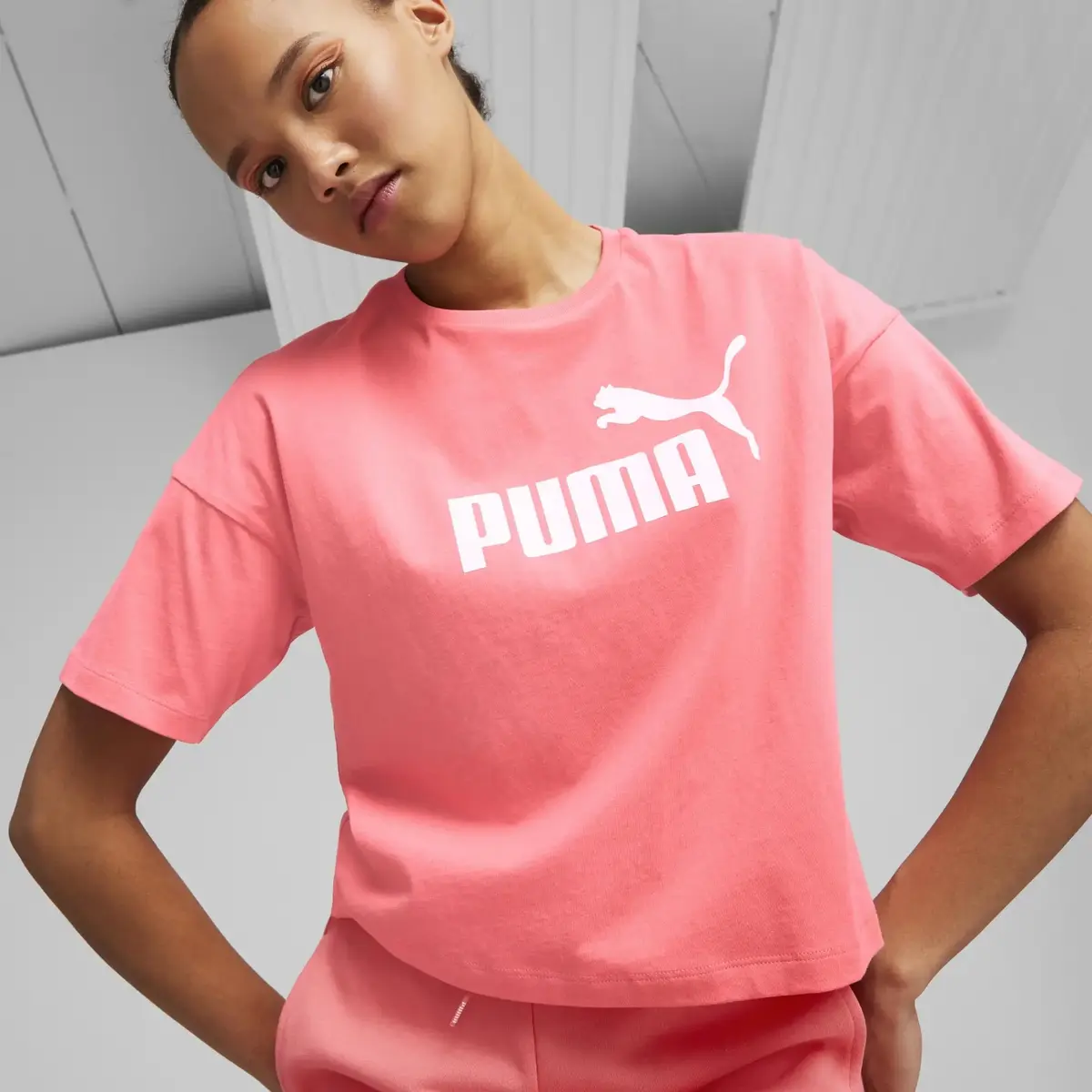 Puma Ess Cropped Logo Tee Loveable Pembe Kadın T-shirt