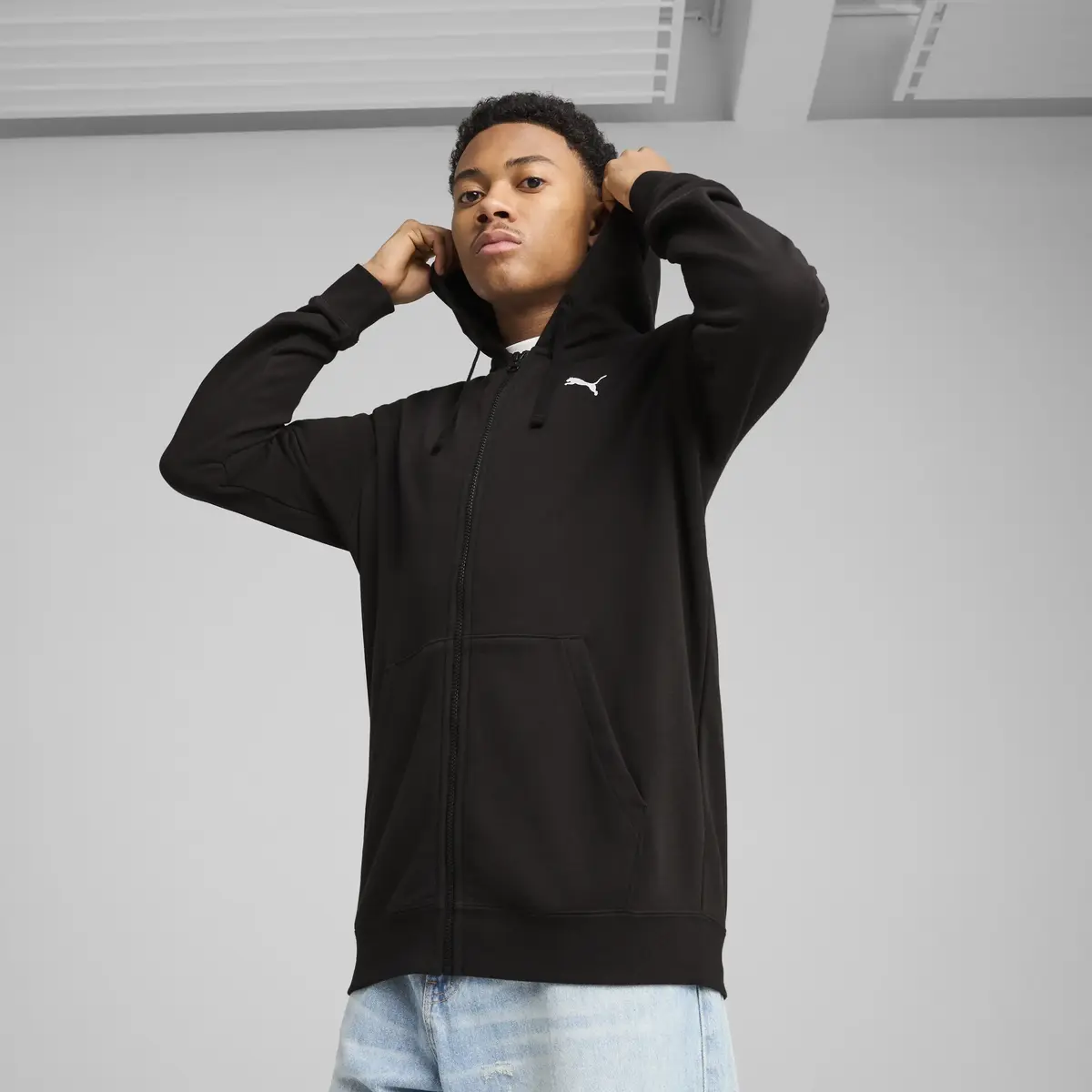 Puma ESS Full-Zip Hoodie Siyah Erkek Sweatshirt