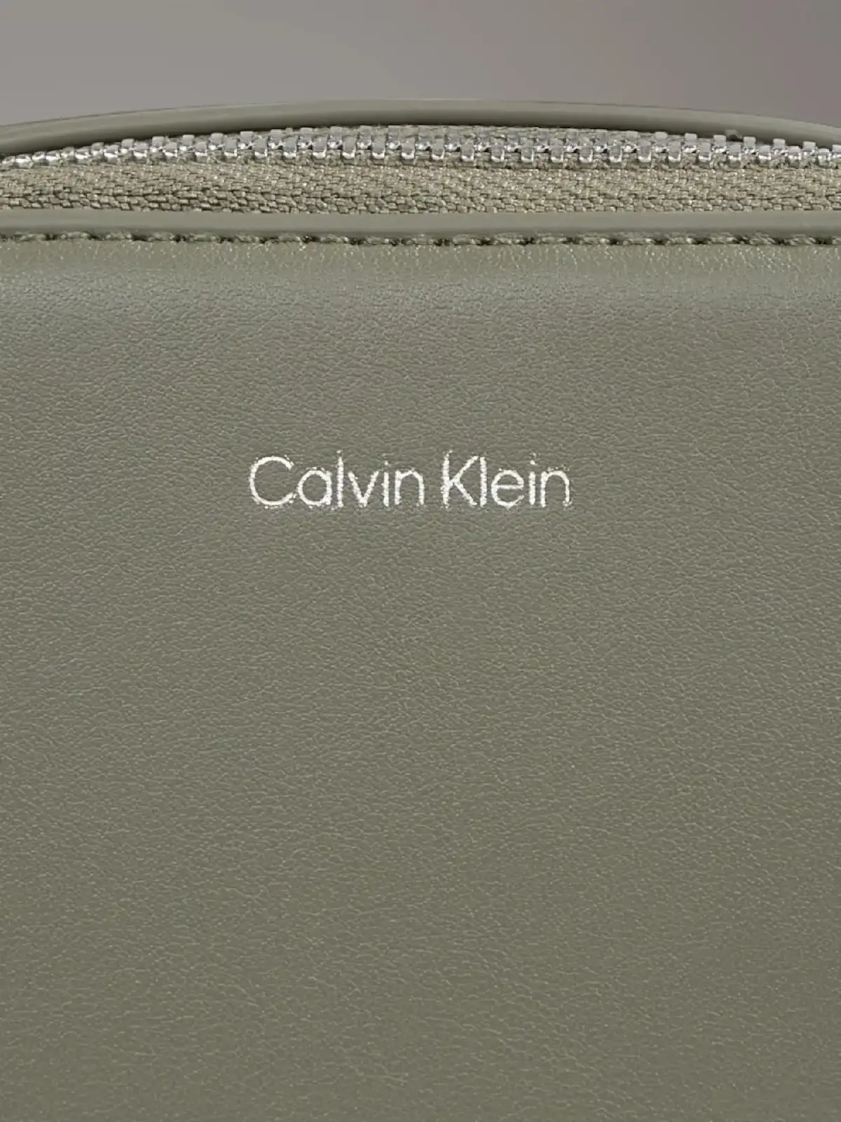 Calvin Klein CK SLEEK REPORTER XS Erkek Postacı Çantası
