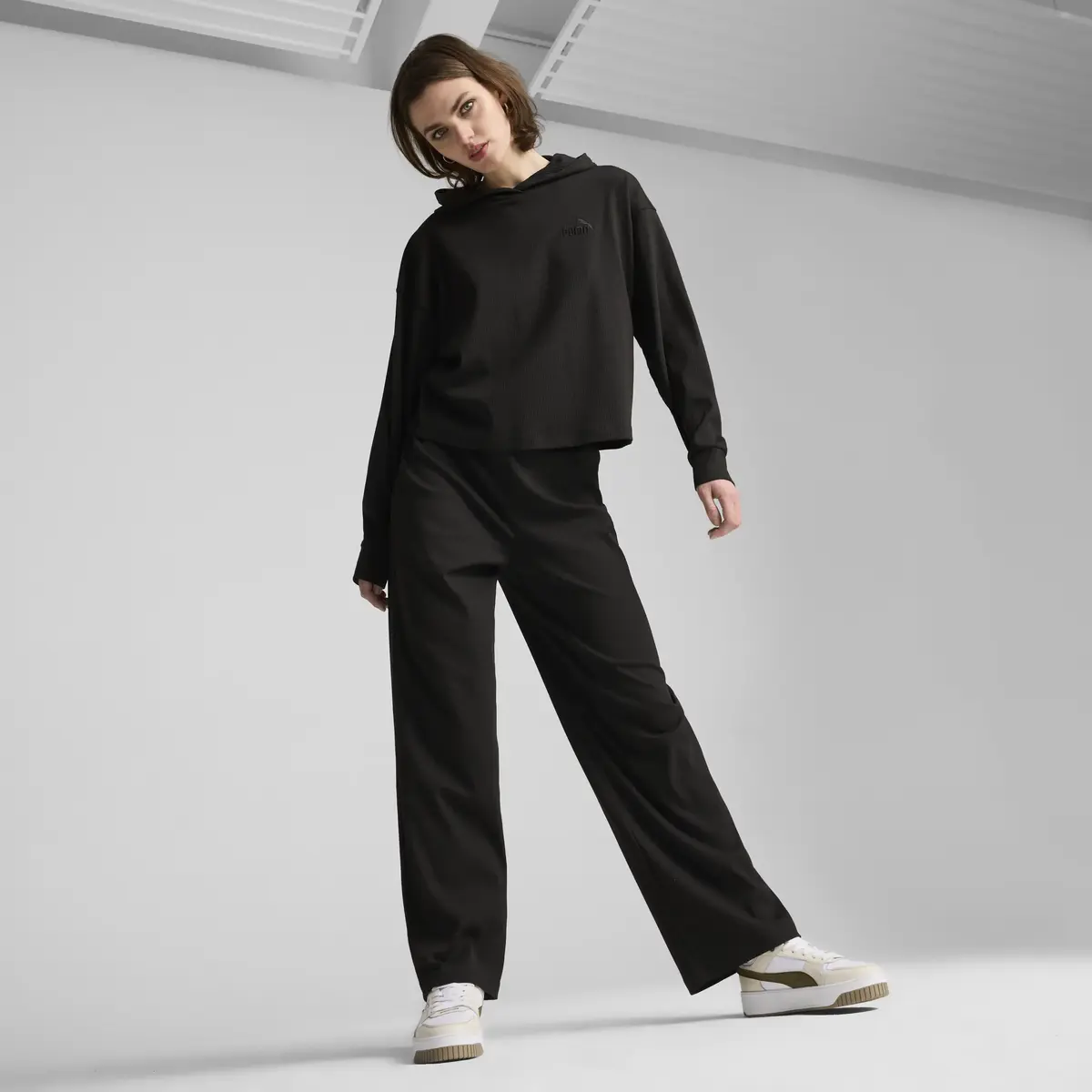 Puma ESS ELEVATED Hoodie Siyah Kadın Hoodie