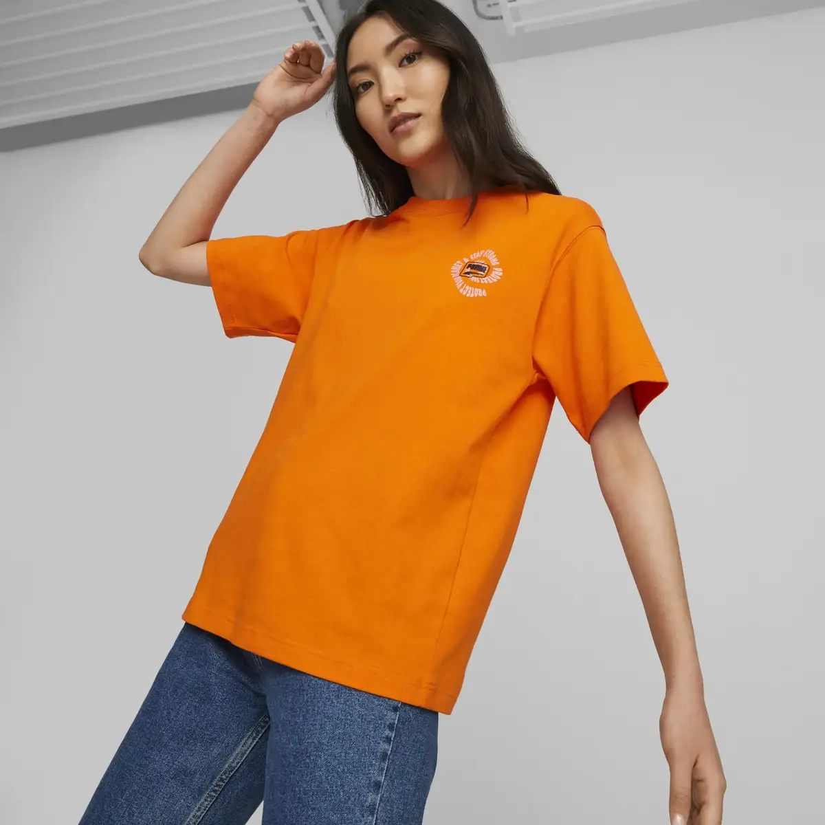 Puma DOWNTOWN Relaxed Graphic Tee Turuncu Kadın T-Shirt