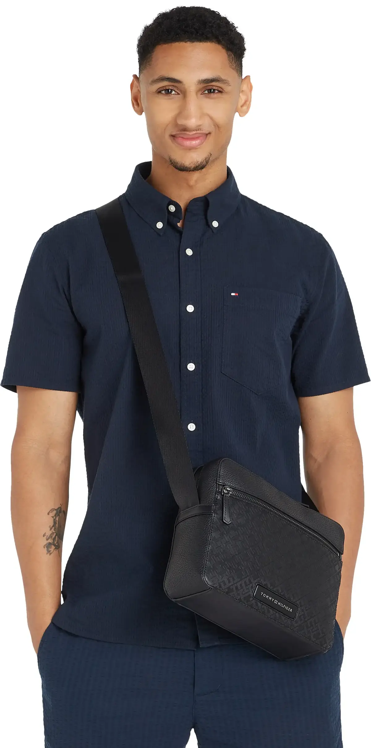 Tommy Hilfiger TH MONOGRAM MINI MES, BDS Siyah Erkek Çanta & Cüzdan