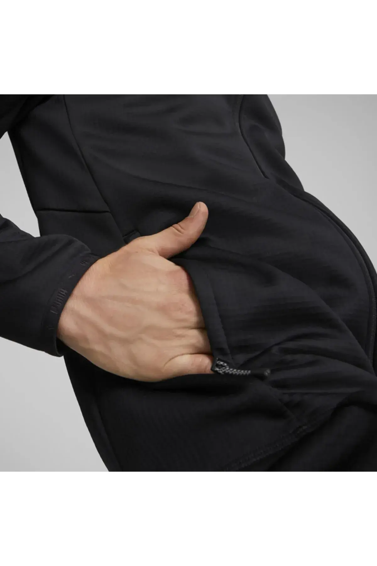 Puma Evostripe Warm Full-Zip Hoodie Siyah Erkek Fermuarlı Hoodie