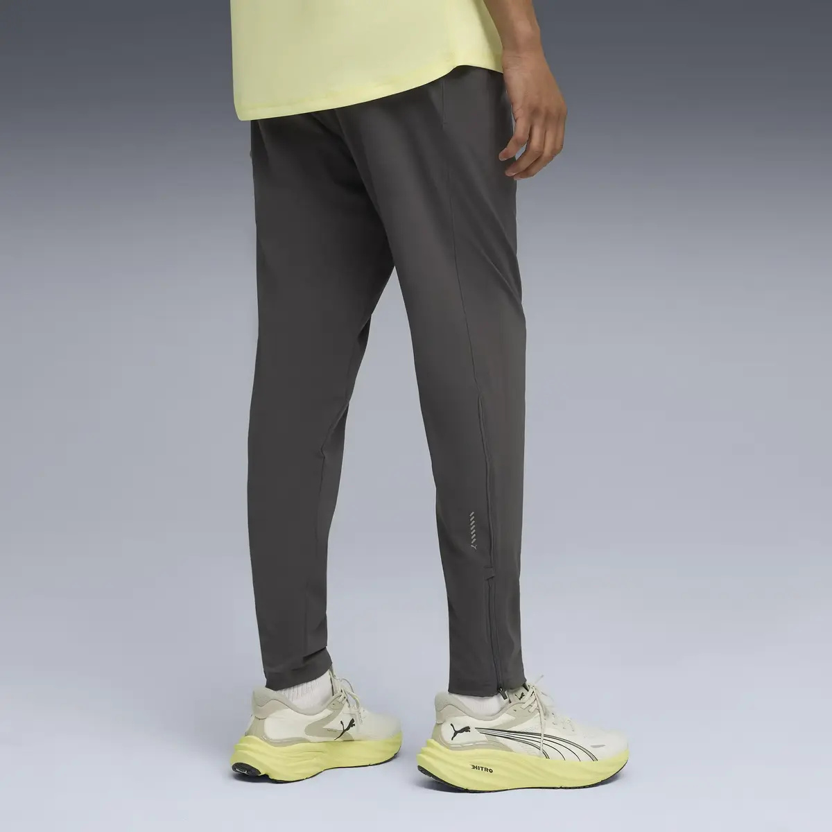 Puma RUN VELOCITY TAPERED PANT Gri Erkek Eşofman Altı