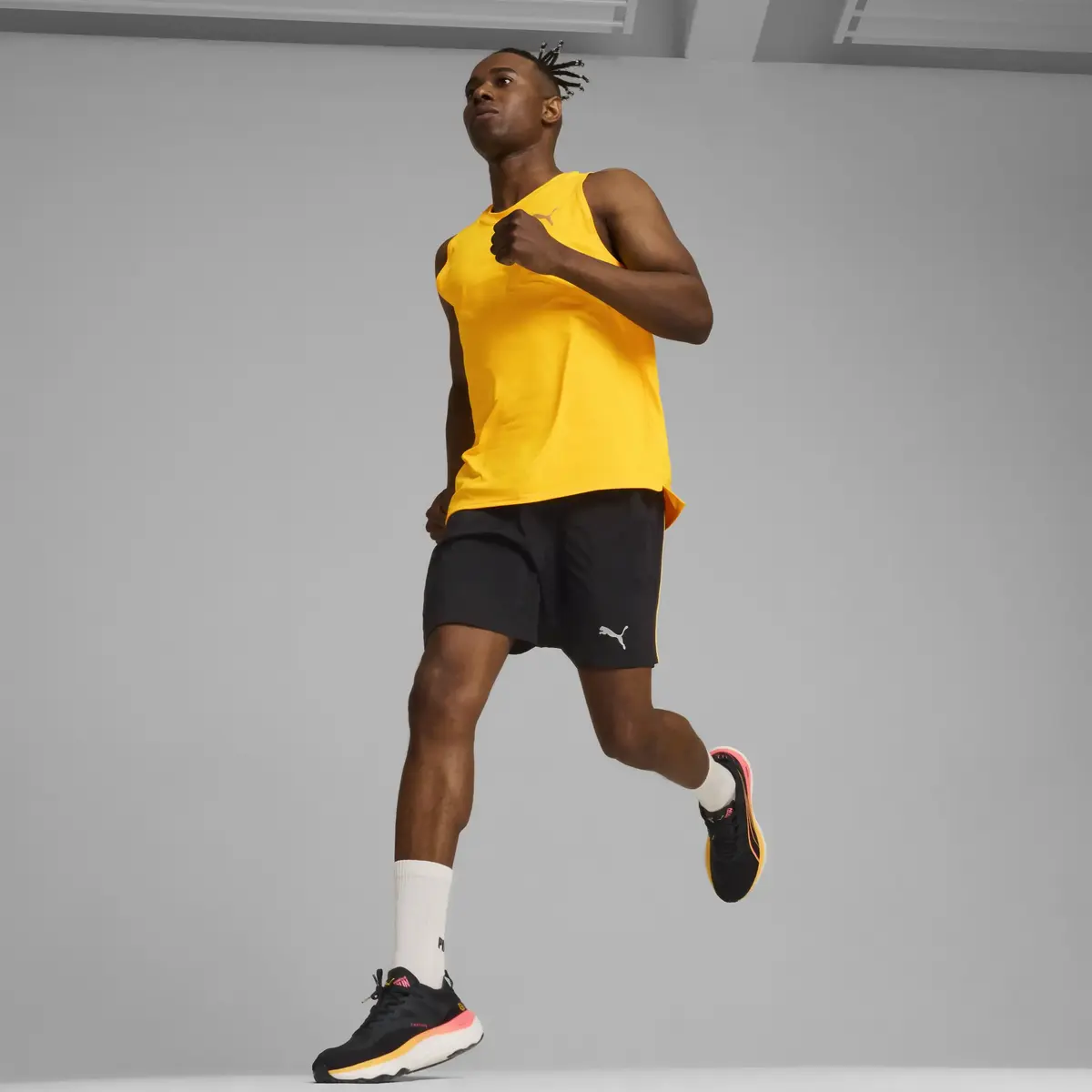 Puma RUN FAV VELOCITY 7" SHORT M Siyah Erkek Şort