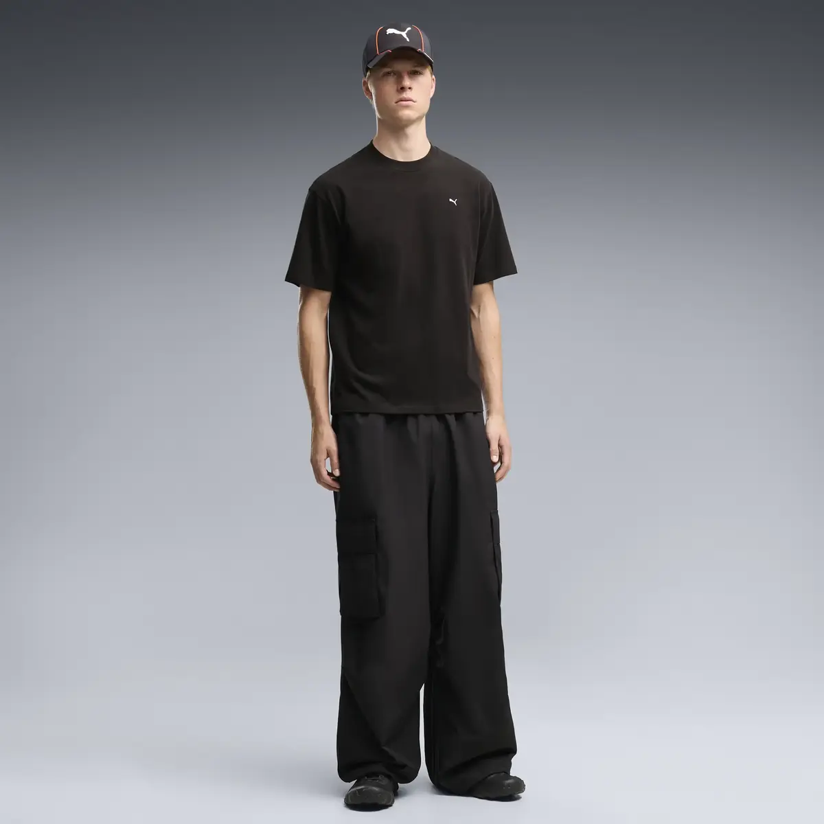 PUMA GRAPHIC Football Tee Siyah Erkek T-Shirt