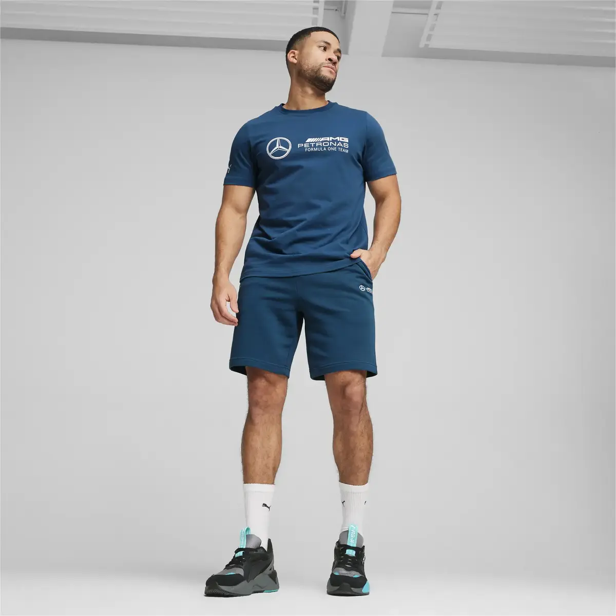 Puma MAPF1 ESS Logo Tee Yeşil Erkek T-Shirt