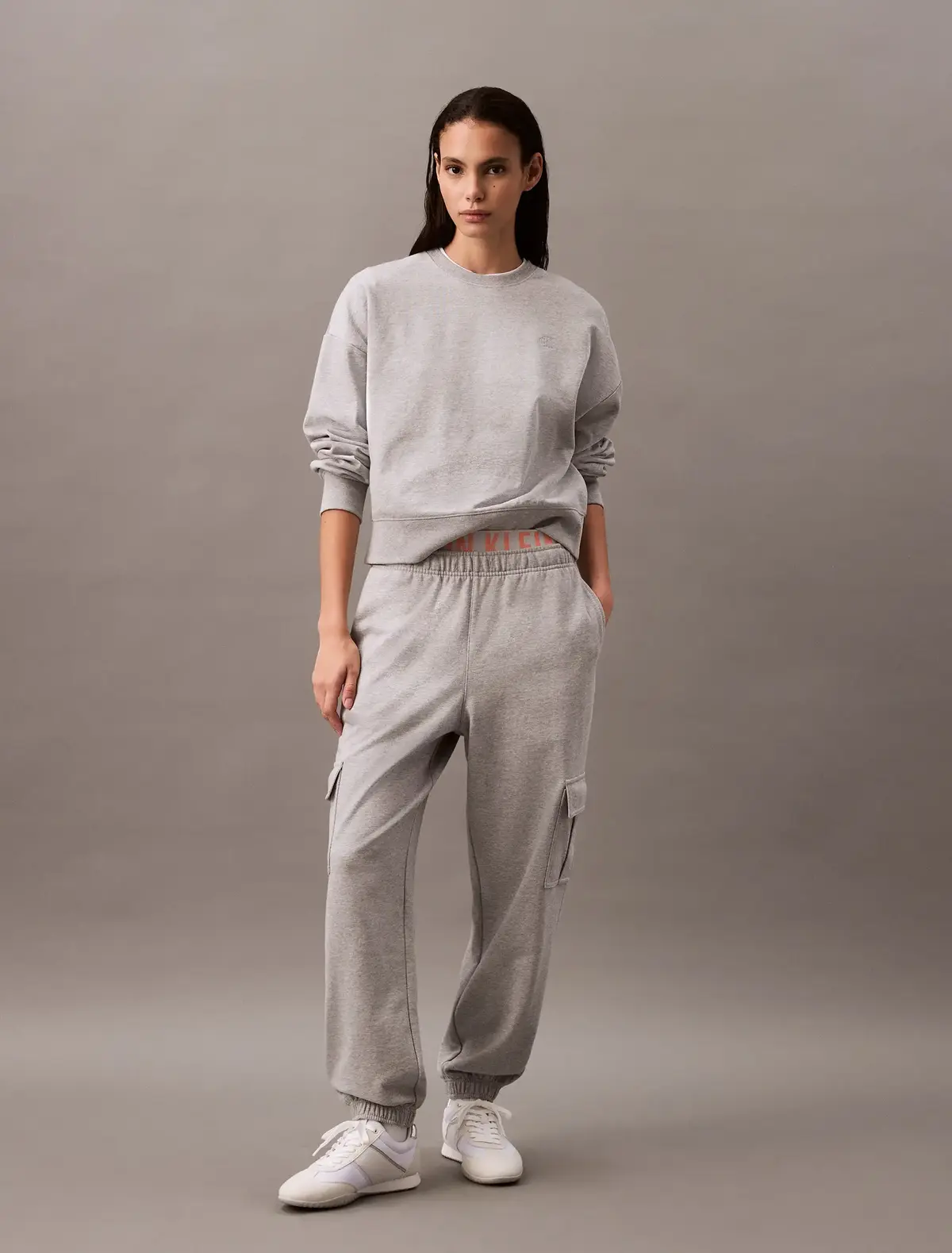 Calvin Klein ARCHIVE LOGO F/T CAR, P79 Gri Kadın Eşofman Altı