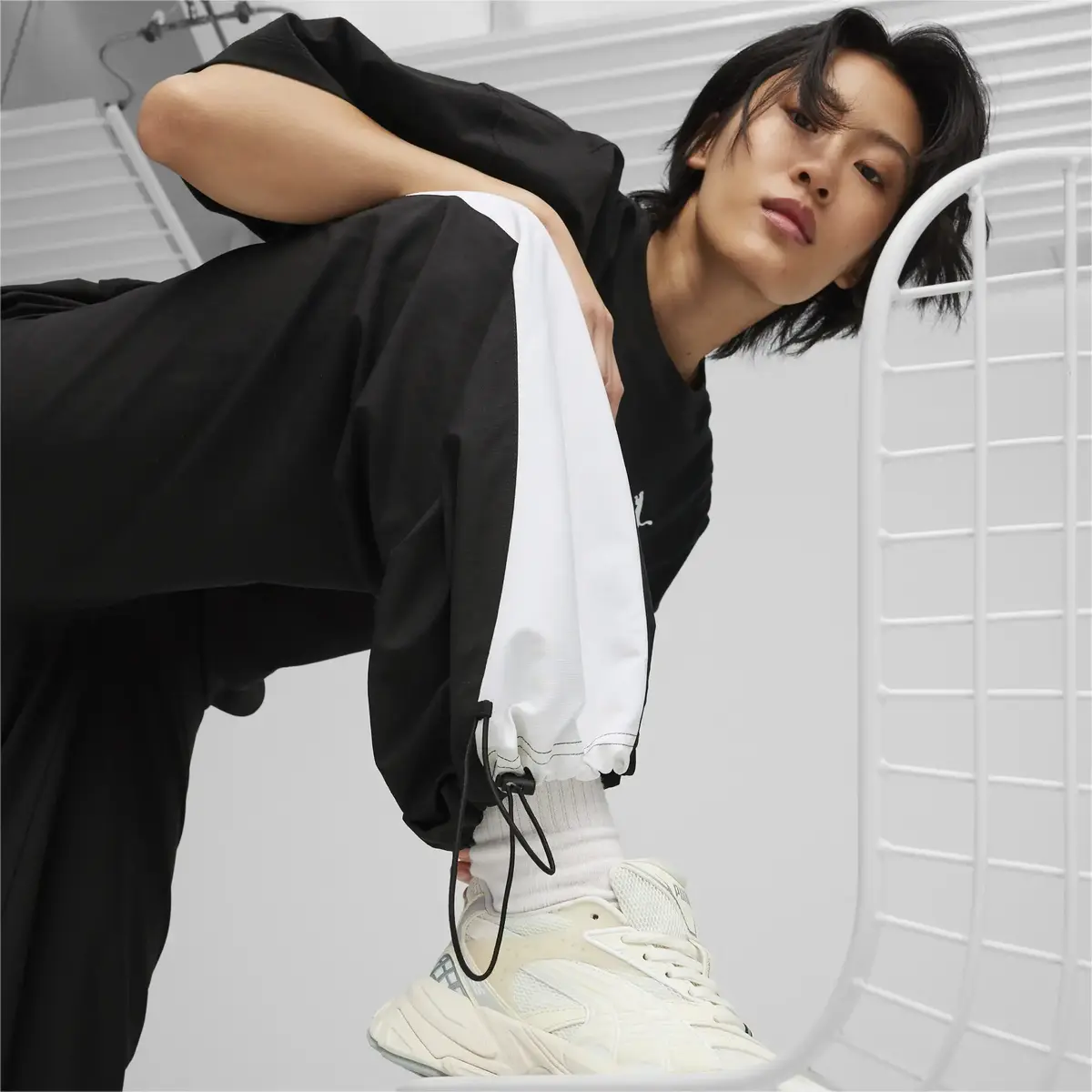 Puma DARE TO Parachute Pants Siyah  Kadın Eşofman Altı