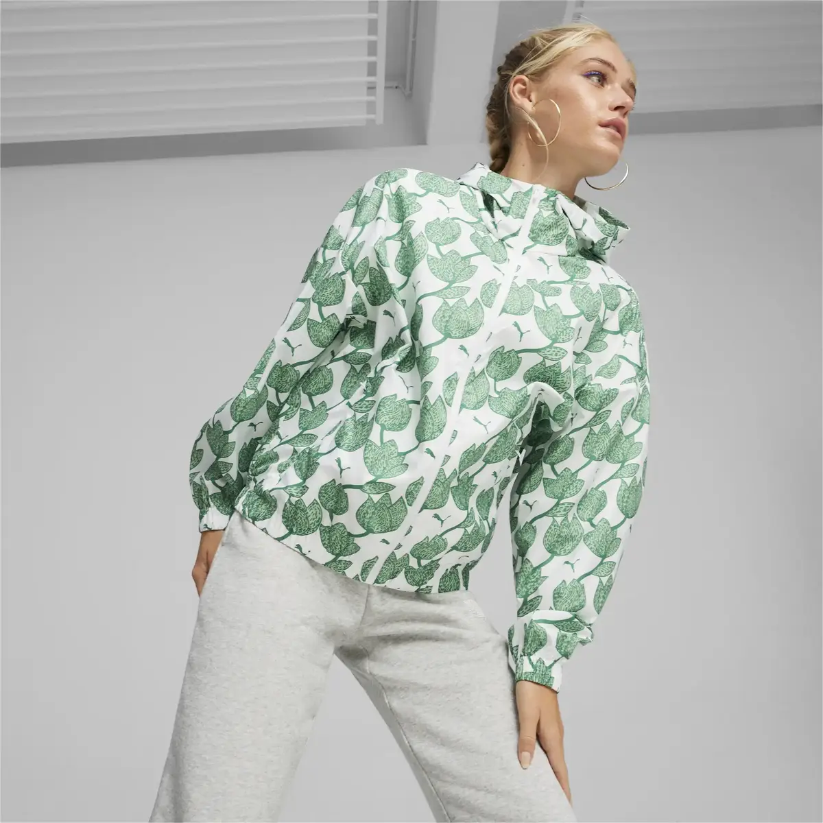 Puma Blossom AOP Windbreaker Yeşil Kadın Sweatshirt