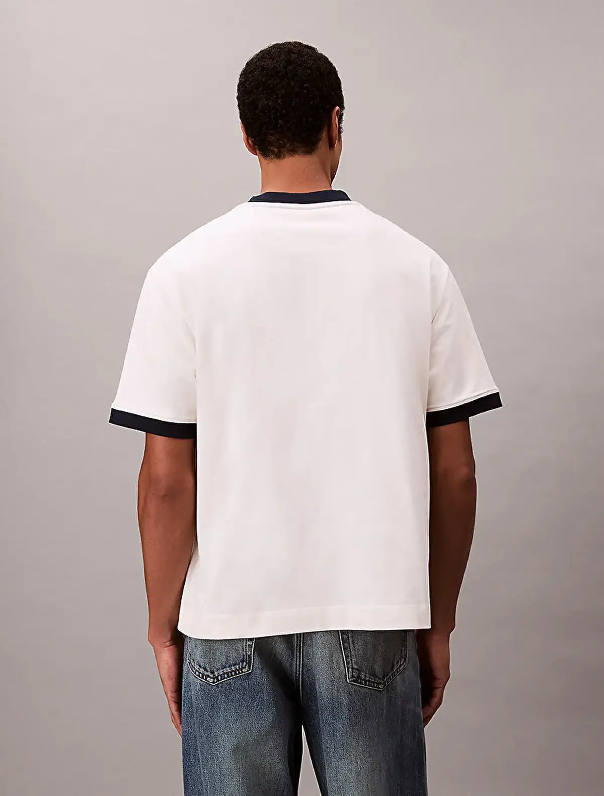 Calvin Klein SS RETRO LOGO RINGER 16S RLXD TE Bej Erkek Tişört Calvin Klein SS RETRO LOGO RINGER 16S RLXD TE Bej Erkek Tişört