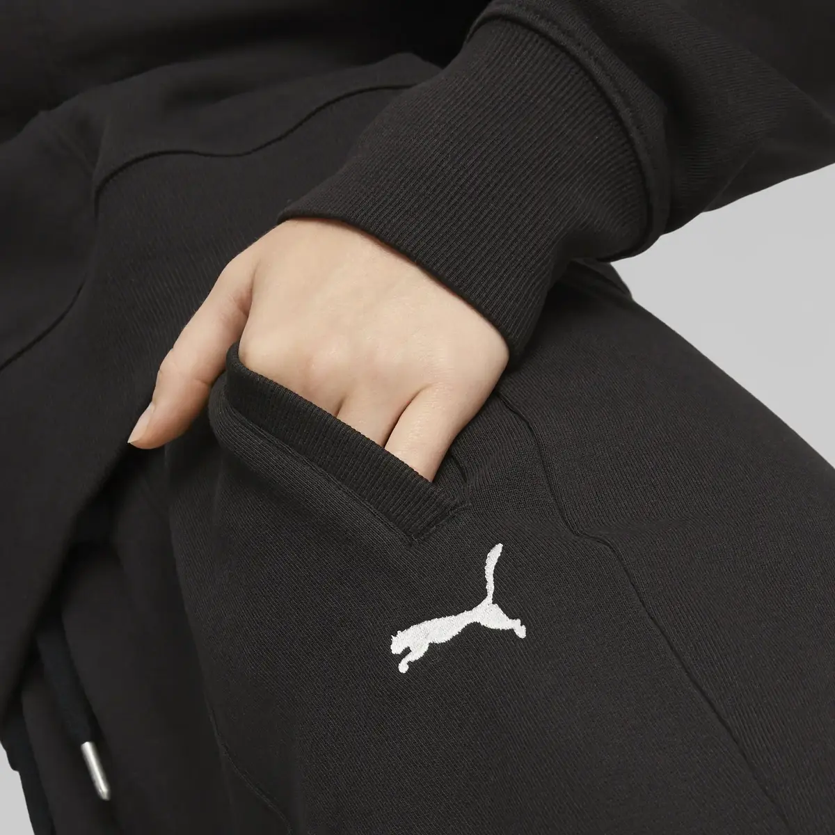 Puma HER Shorts Siyah Kadın Şort