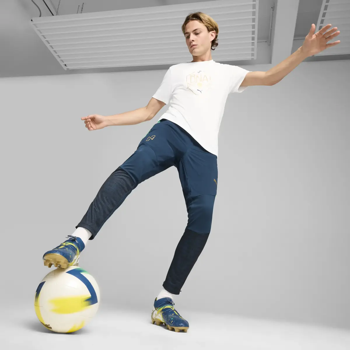 Puma Neymar JR BNA Logo Tee Erkek T-Shirt & Polo