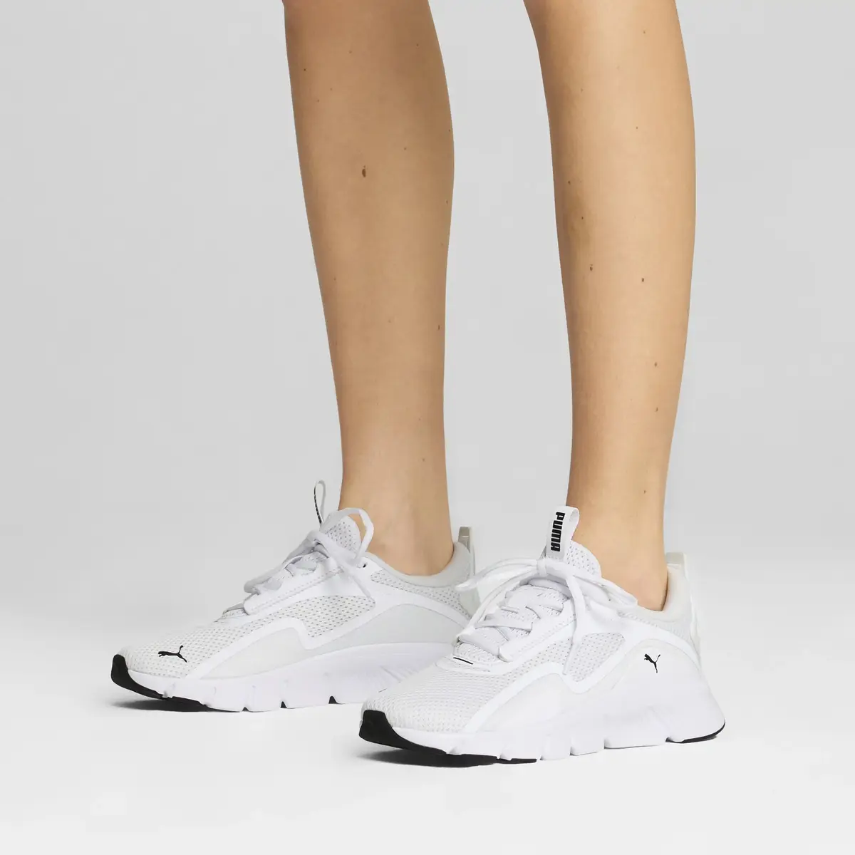 Puma FlexFocus Lite Beyaz Unisex Yürüyüş ve Koşu Ayakkabısı