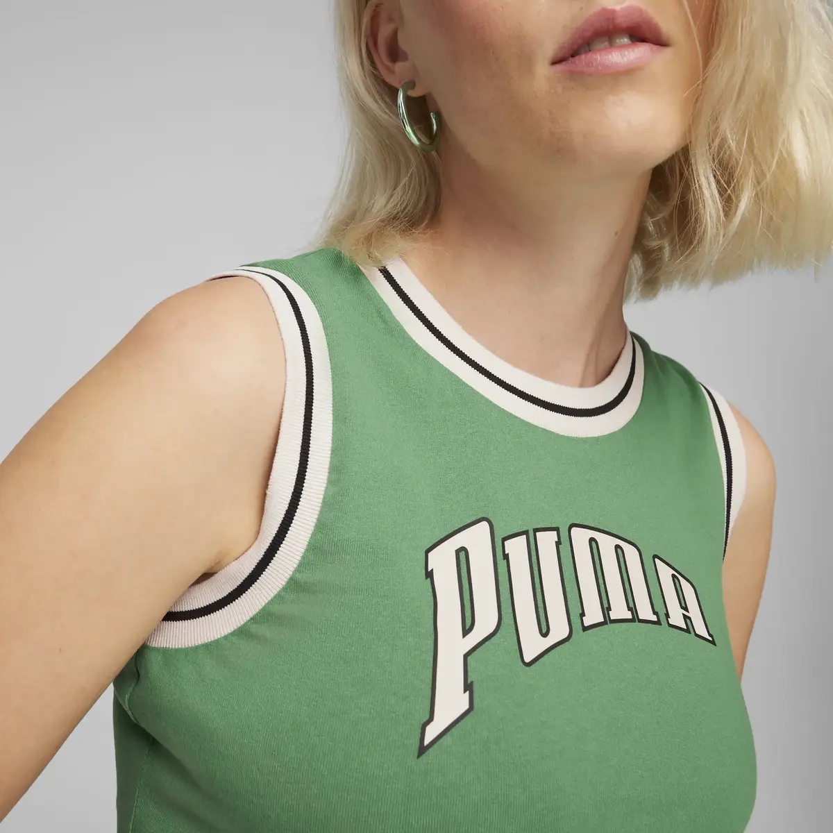 Puma TEAM Graphic Crop Tee Kadın T-Shirt & Polo