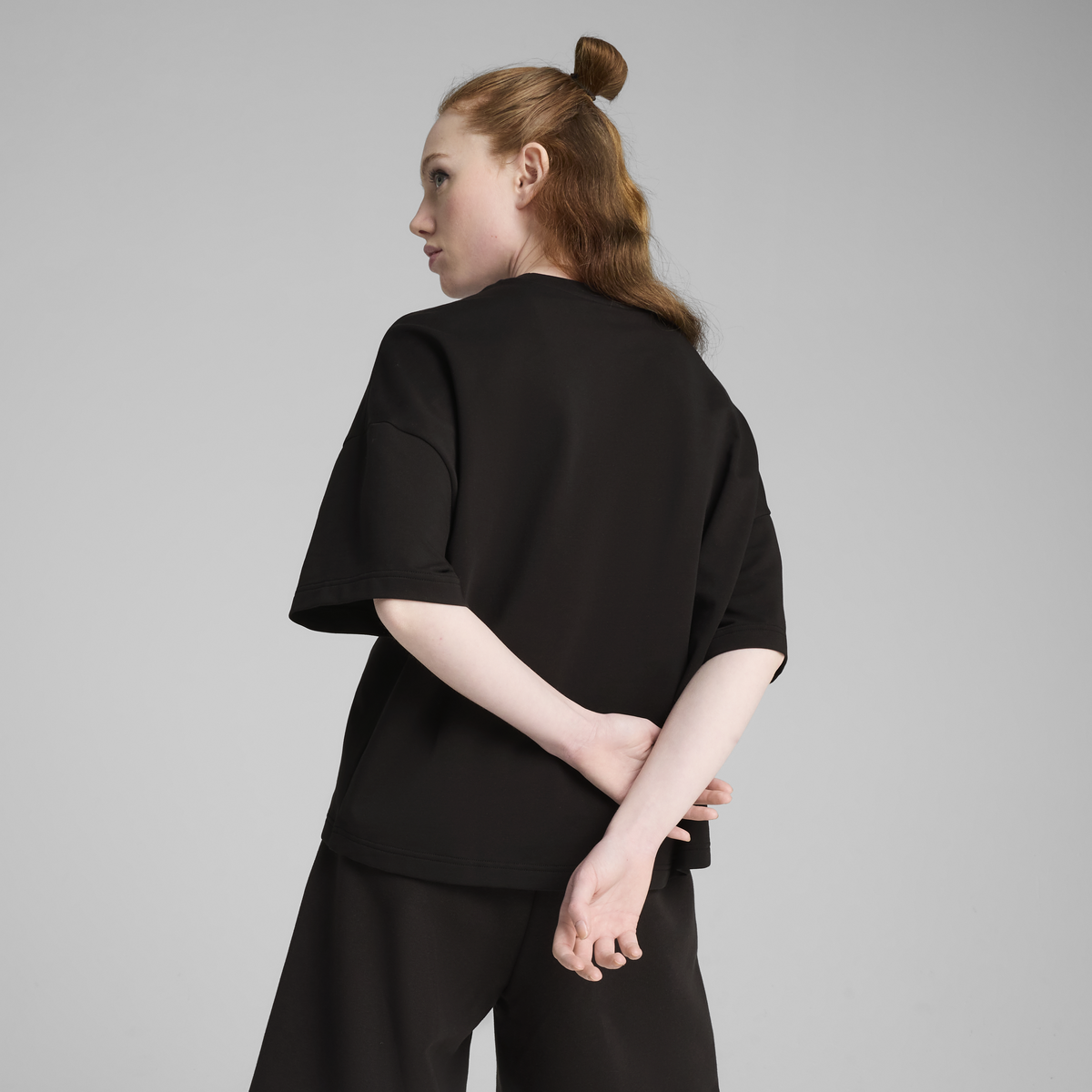 Puma WARDROBE ESS Relaxed Tee Siyah Kadın T-Shirt