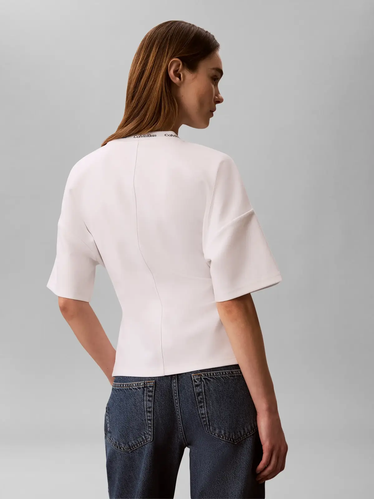 SS LOGO NECK DETAIL, YAF