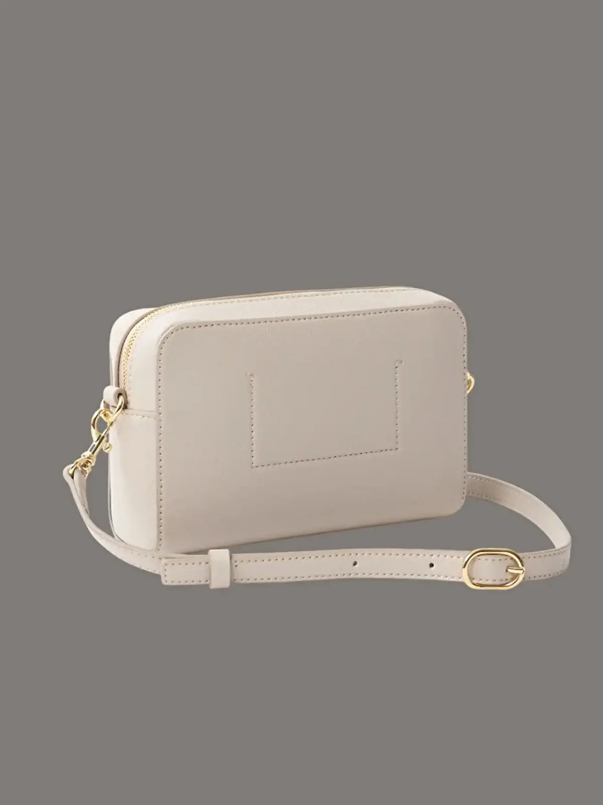 Calvin Klein MINIMAL MONOGRAM EW CAMERA BAG Mor Kadın El Çantası Calvin Klein MINIMAL MONOGRAM EW CAMERA BAG Mor Kadın El Çantası