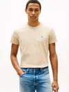 Tommy Hilfiger LUXURY INTERLOCK TEE, RBT Bej Erkek T-Shirt & Polo