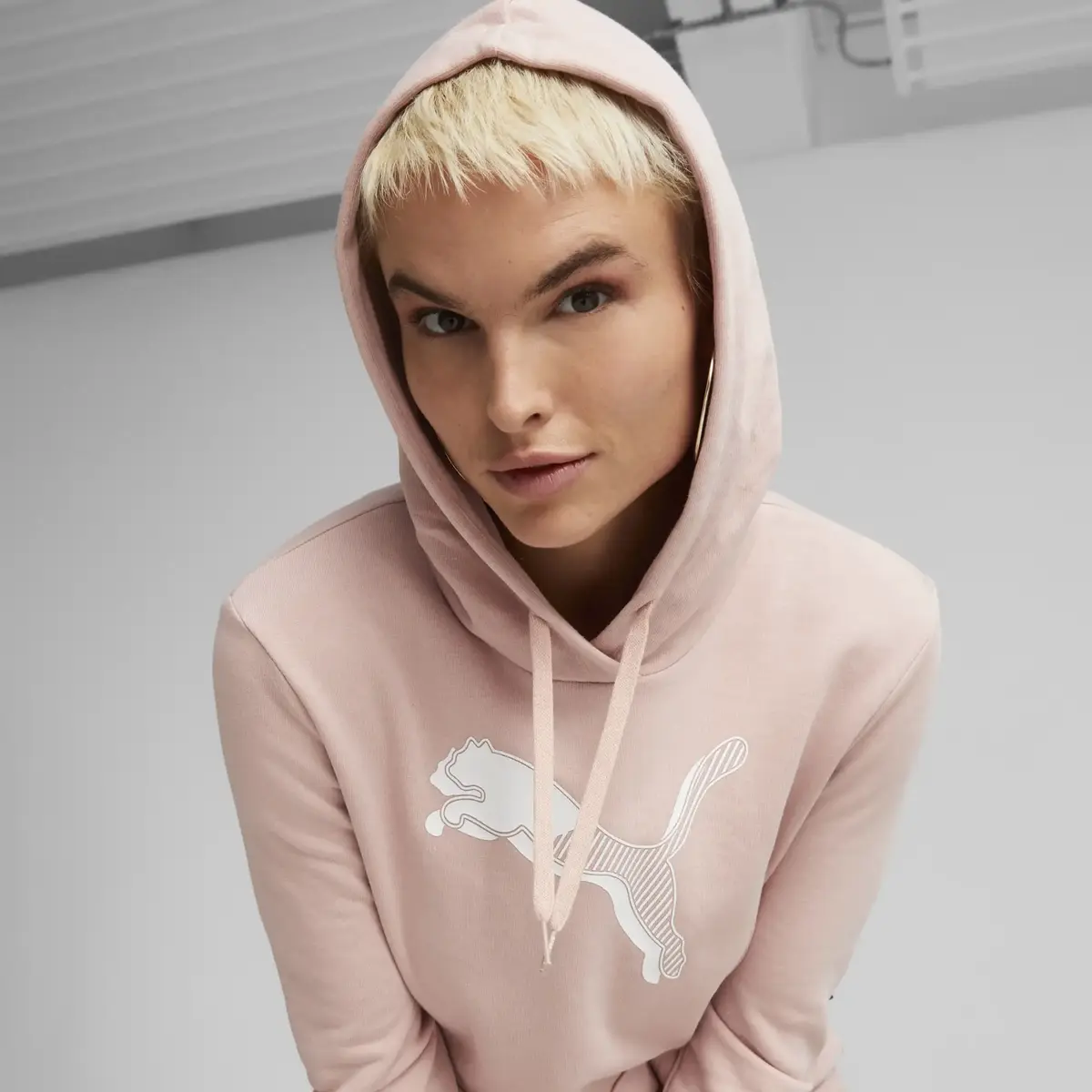 PUMA Power Graphic Hoodie Pembe Kadın Sweatshirt