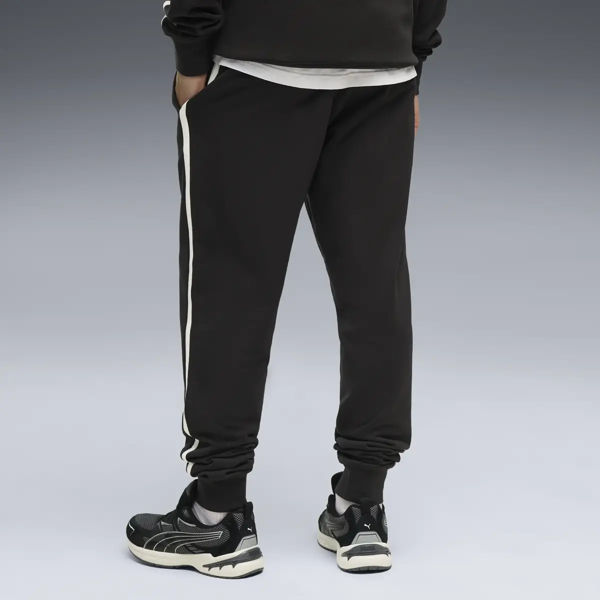 PUMA ESS ELEVATED Sweatpants Siyah Erkek Eşofman Altı