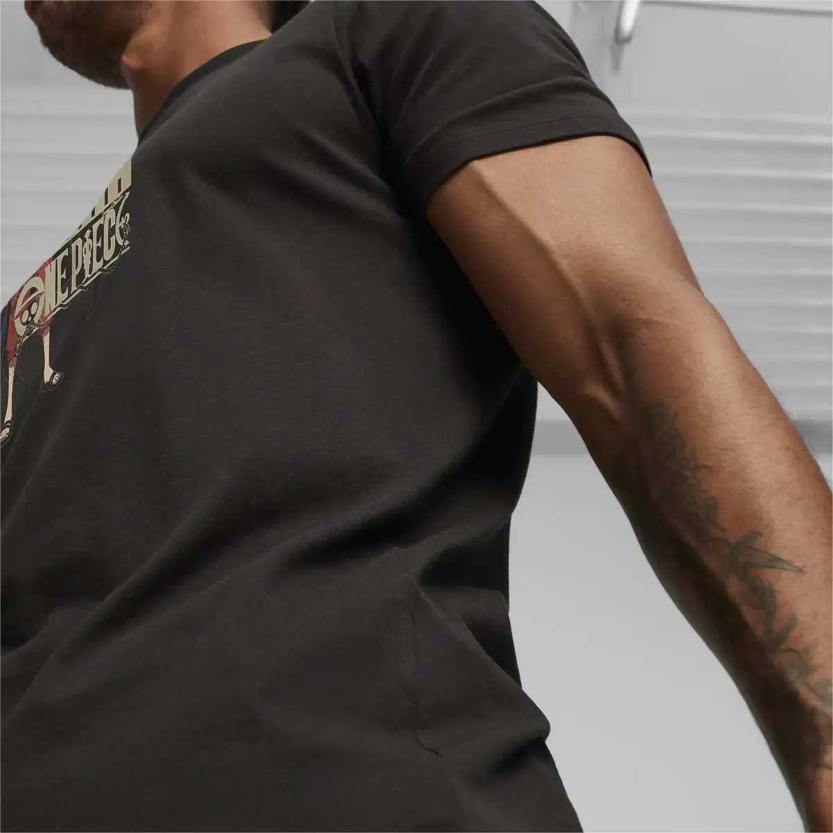 Puma X ONE PIECE Graphic Tee Siyah Erkek T-Shirt