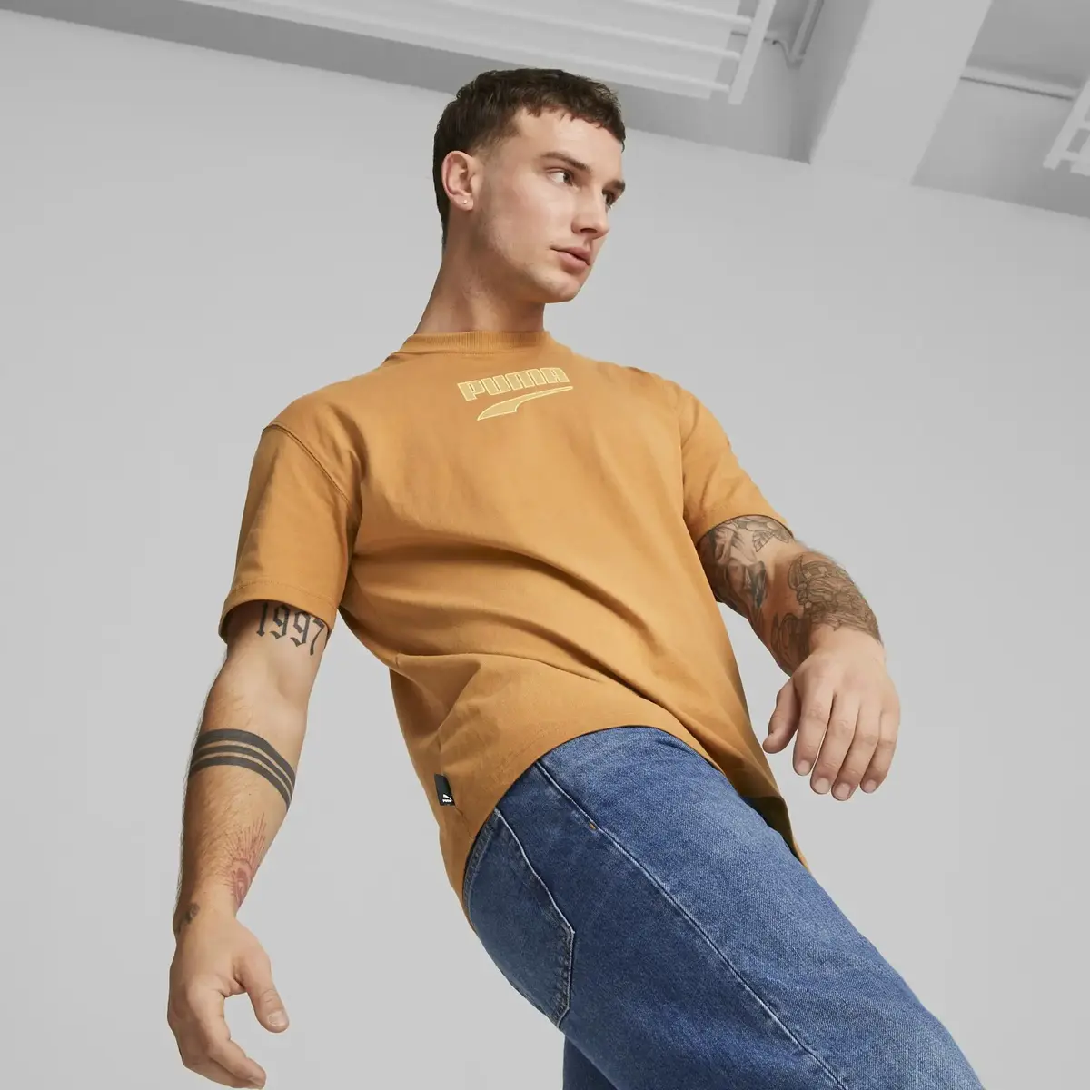 Puma Downtown Logo Tee Bej Erkek T-Shirt