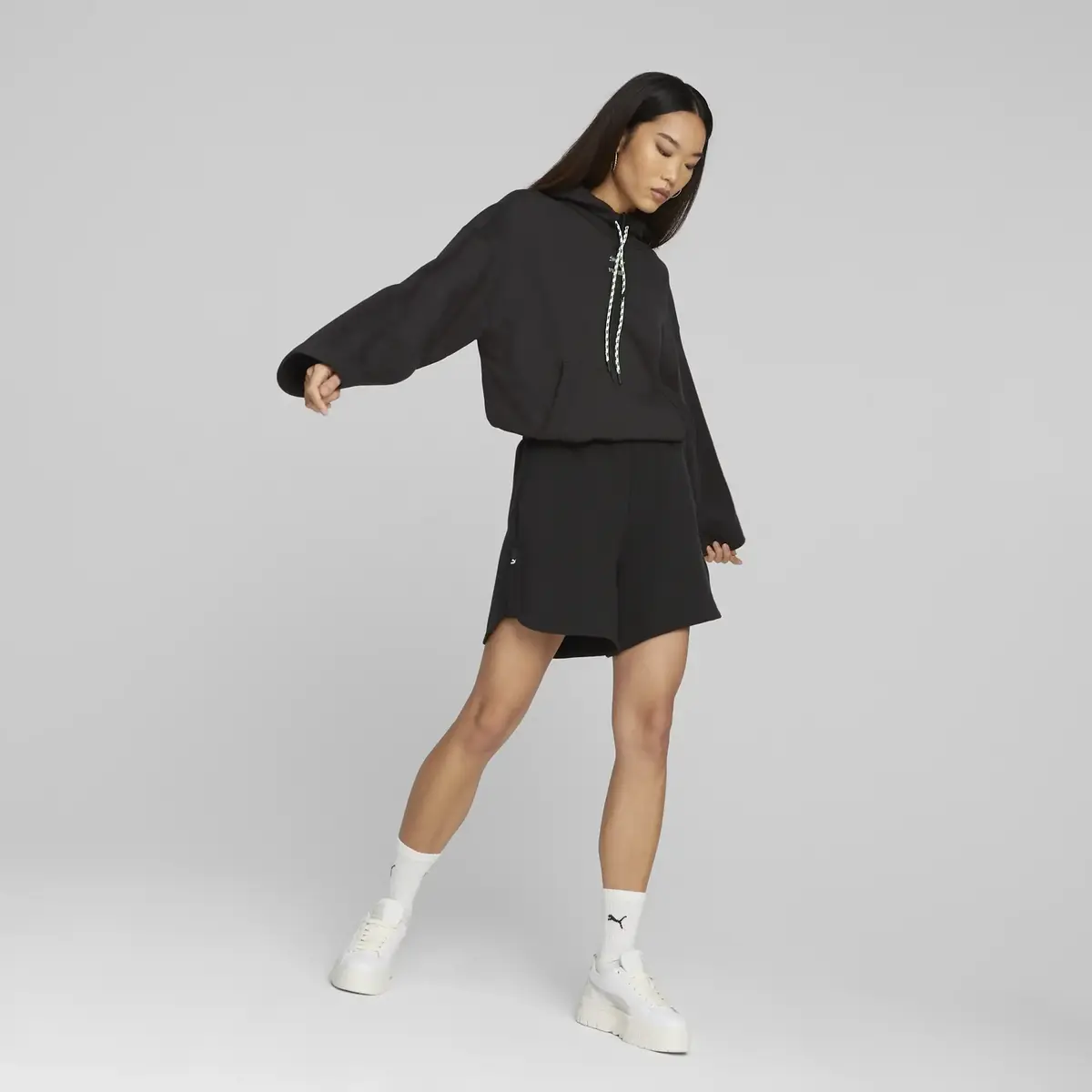 Puma DOWNTOWN High Waist Shorts Siyah Kadın Şort