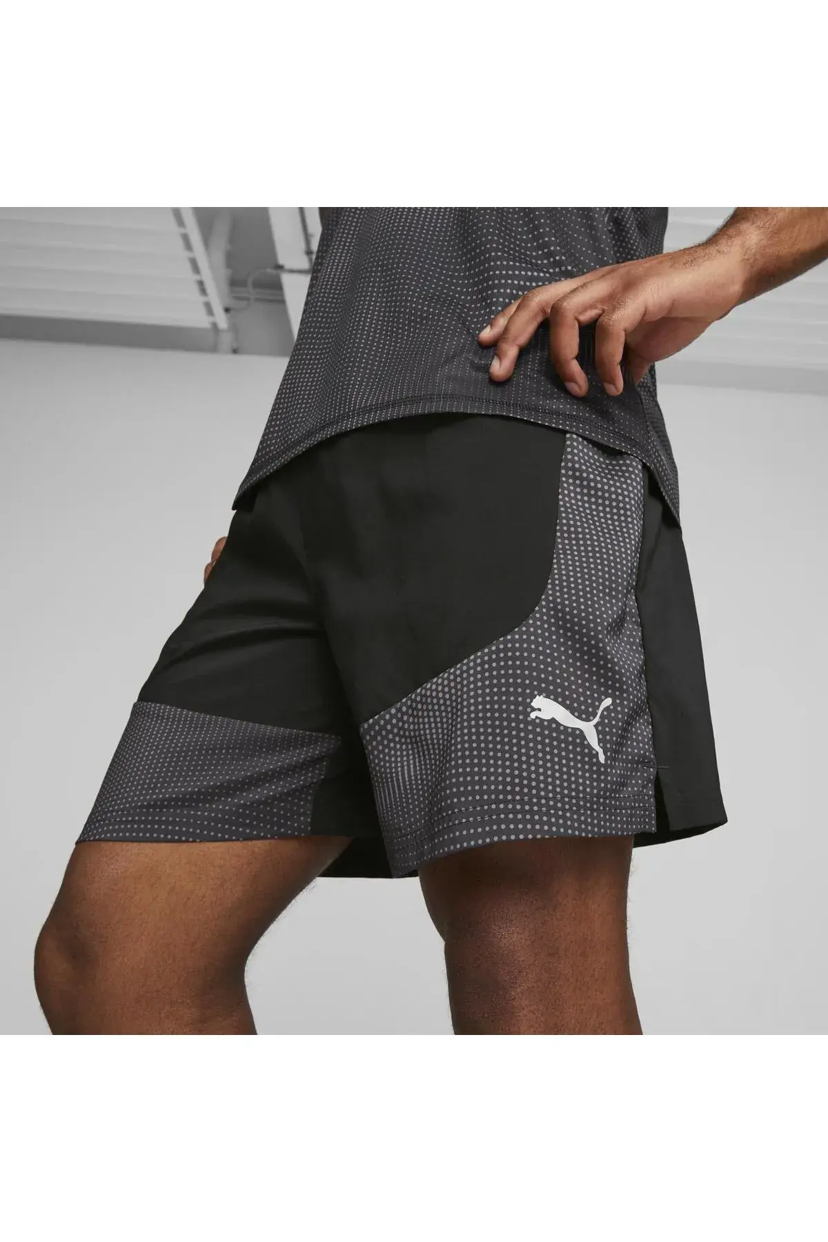 Puma RUN FAVORITE AOP VELOCITY 7" SHORT M Siyah Erkek Şort