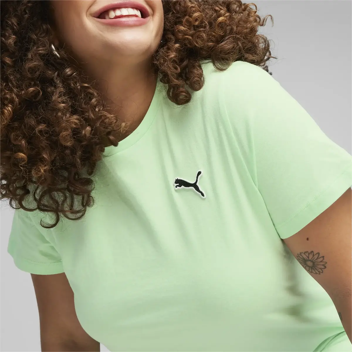 Puma BETTER ESSENTIALS Tee Yeşil Kadın T-Shirt