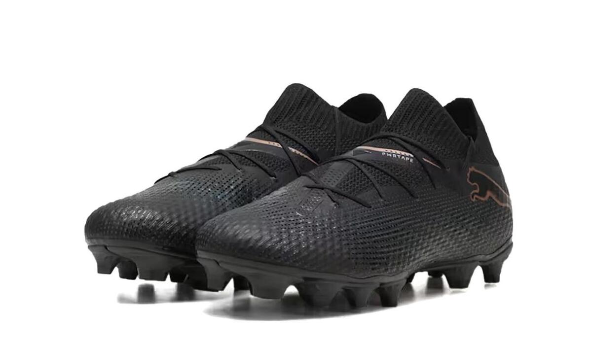 Puma FUTURE 7 PRO FG/AG Erkek Siyah Krampon
