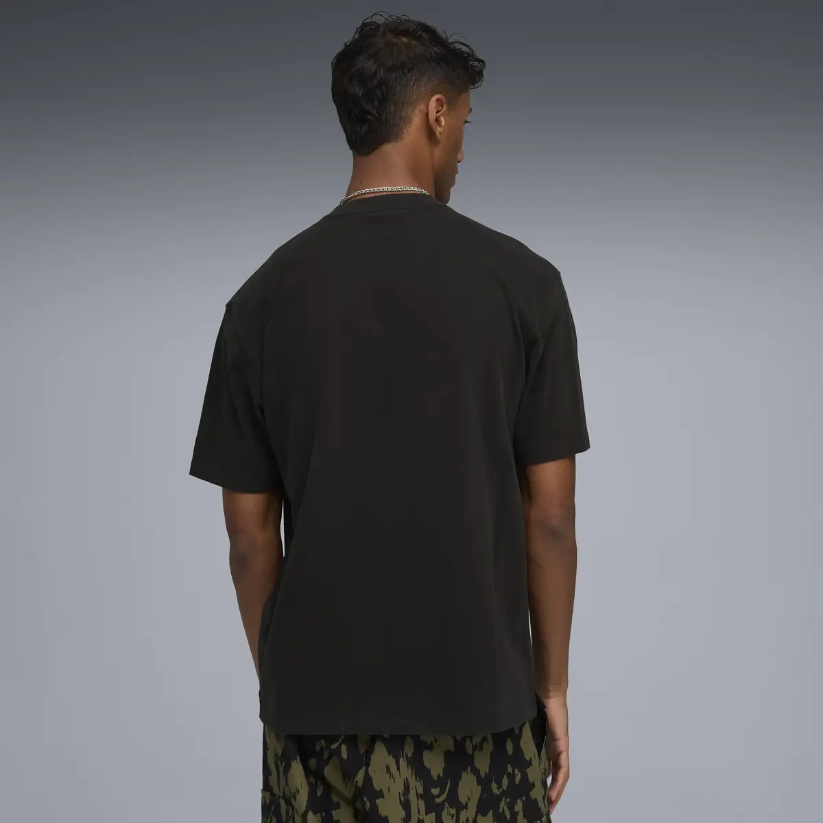 Puma SELECT Essentials Pocket Tee Siyah Erkek T-Shirt