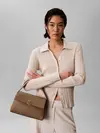 Calvin Klein EMBLEM HW PEBBLE SHO Kahverengi Kadın Omuz Çantası