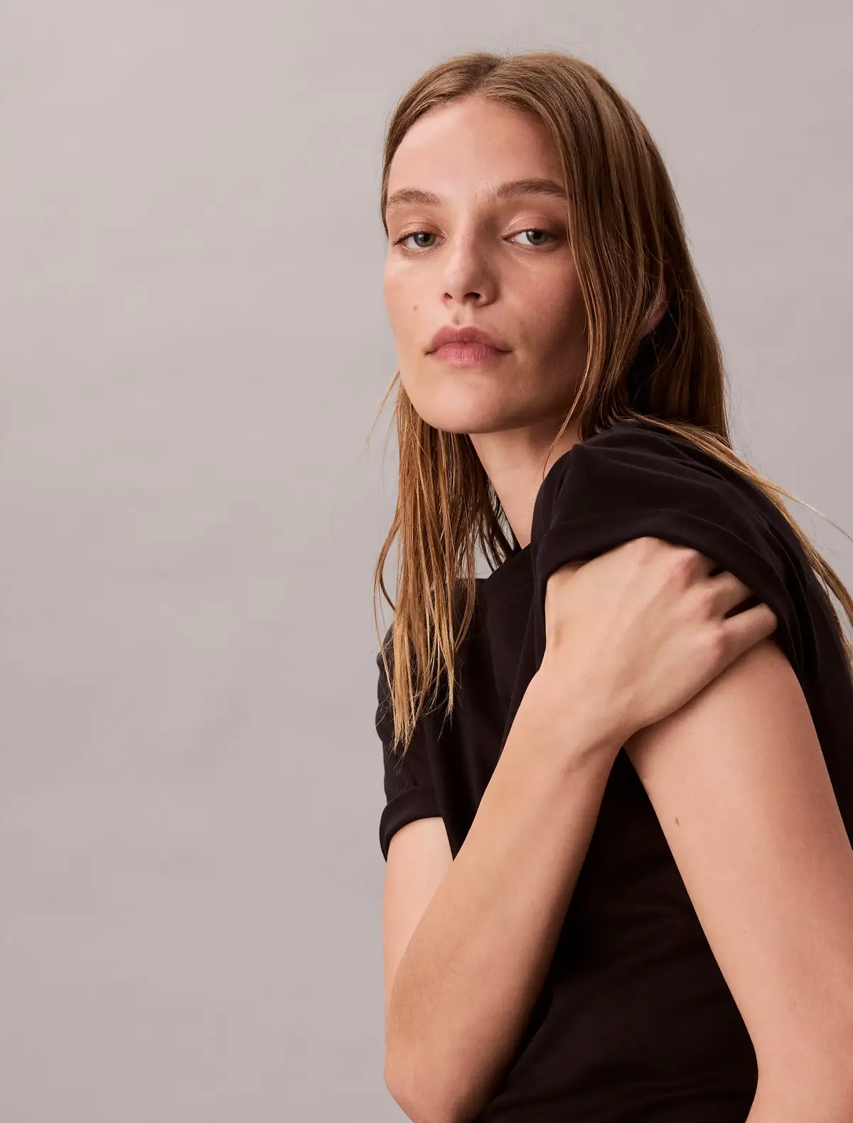 Calvin Klein SS SUPIMA JERSEY EMB Siyah Kadın Tişört