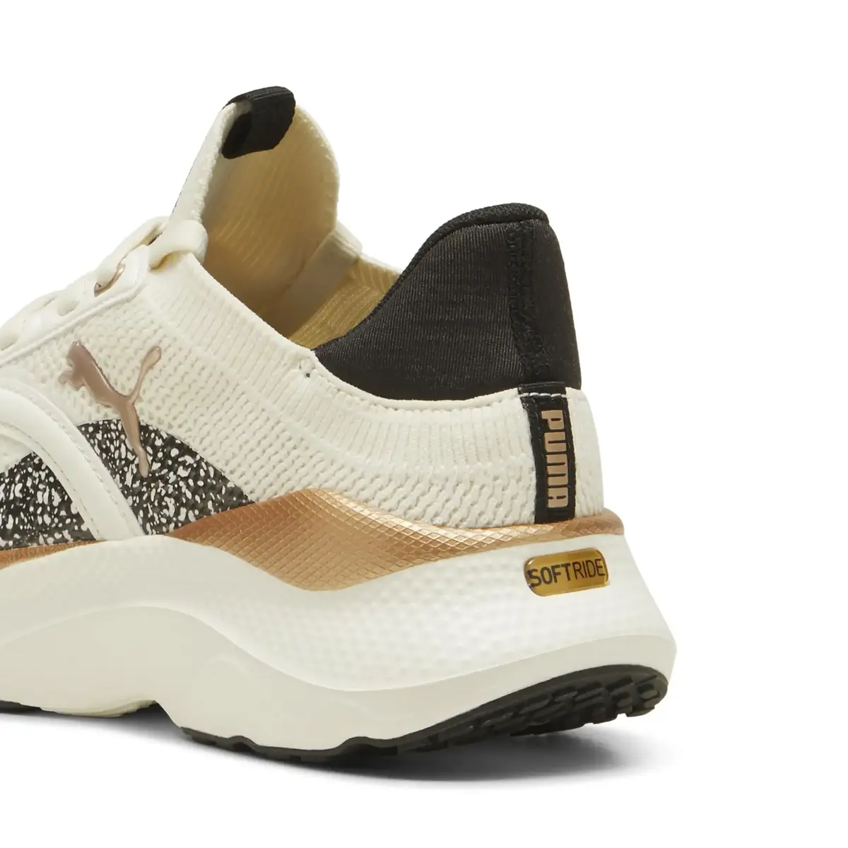 Puma Softride Mayve Leoprd II Wns Kırık Beyaz Kadın Yürüyüş ve Koşu Ayakkabısı