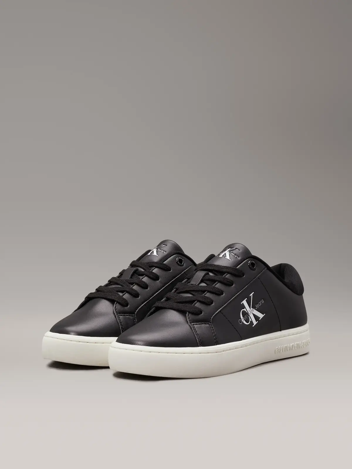 Calvin Klein Siyah / Beyaz Kadın Spor Ayakkabı & Sneaker