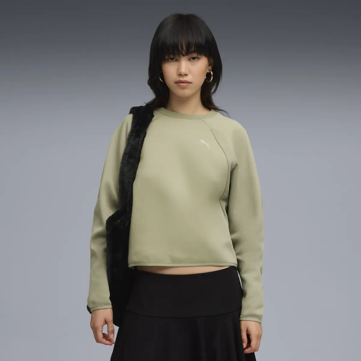 Puma Evostripe Comfort Short Crew Yeşil Kadın Regular Fit Sweatshirt