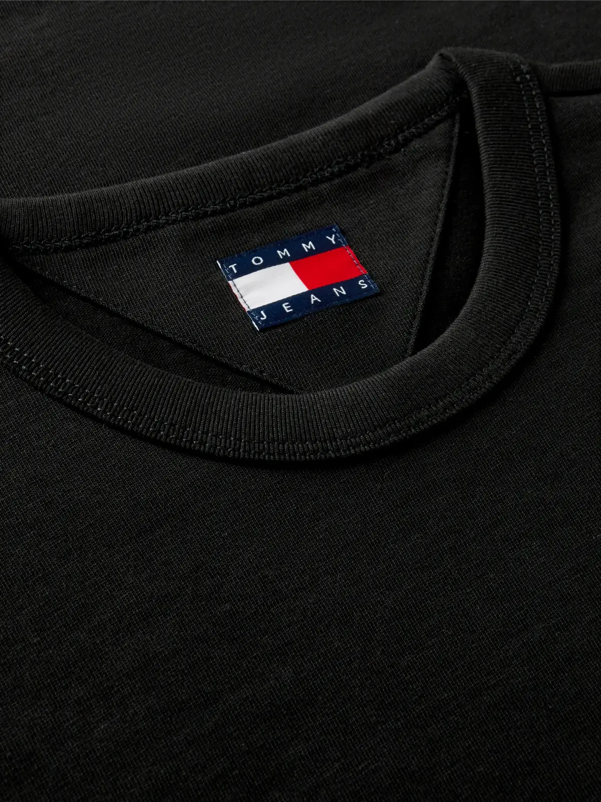 Tommy Hilfiger TJM REG BADGE TEE EX, BDS Siyah Erkek T-Shirt & Polo