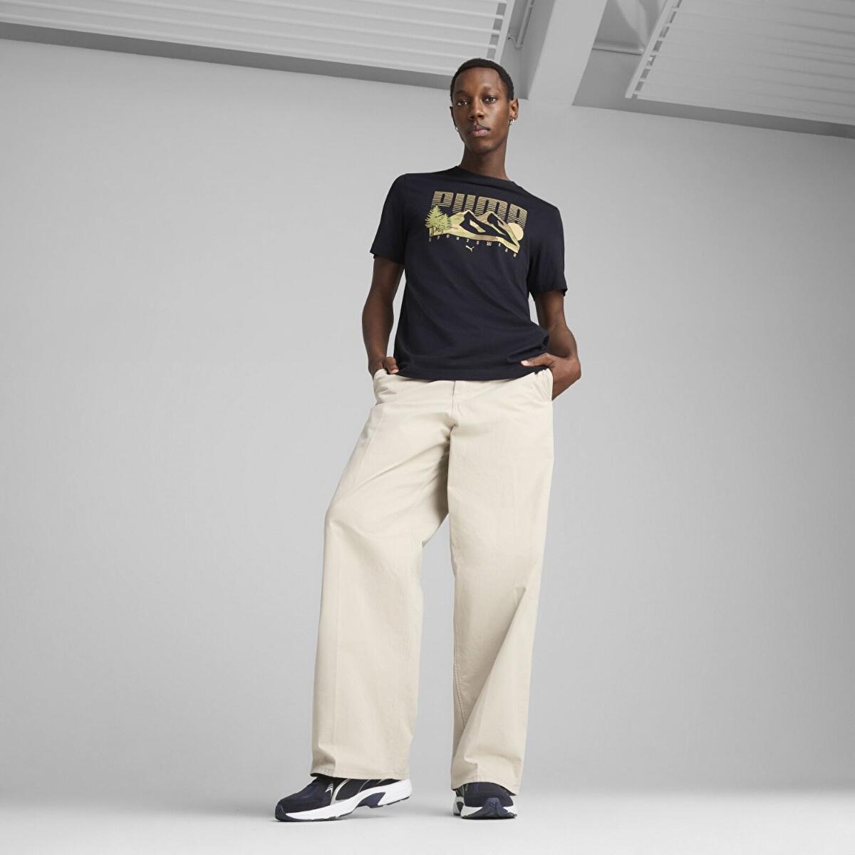 Puma GRAPHICS Mountain Tee Siyah Erkek T-Shirt