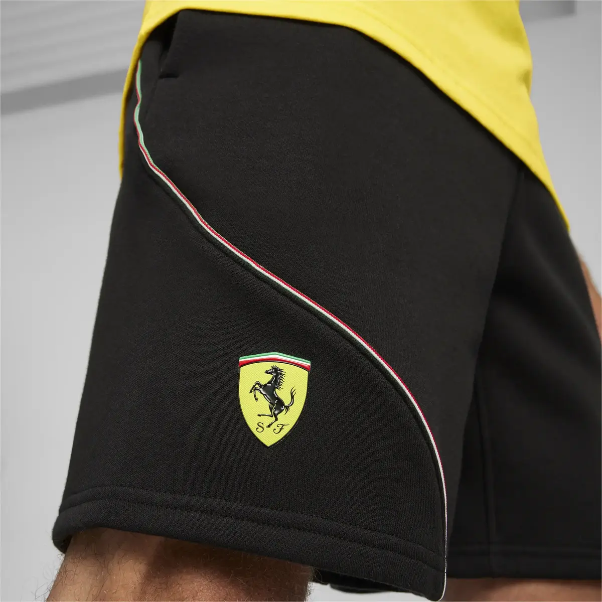 Puma Ferrari Race Shorts Siyah Erkek Polo T-Shirt