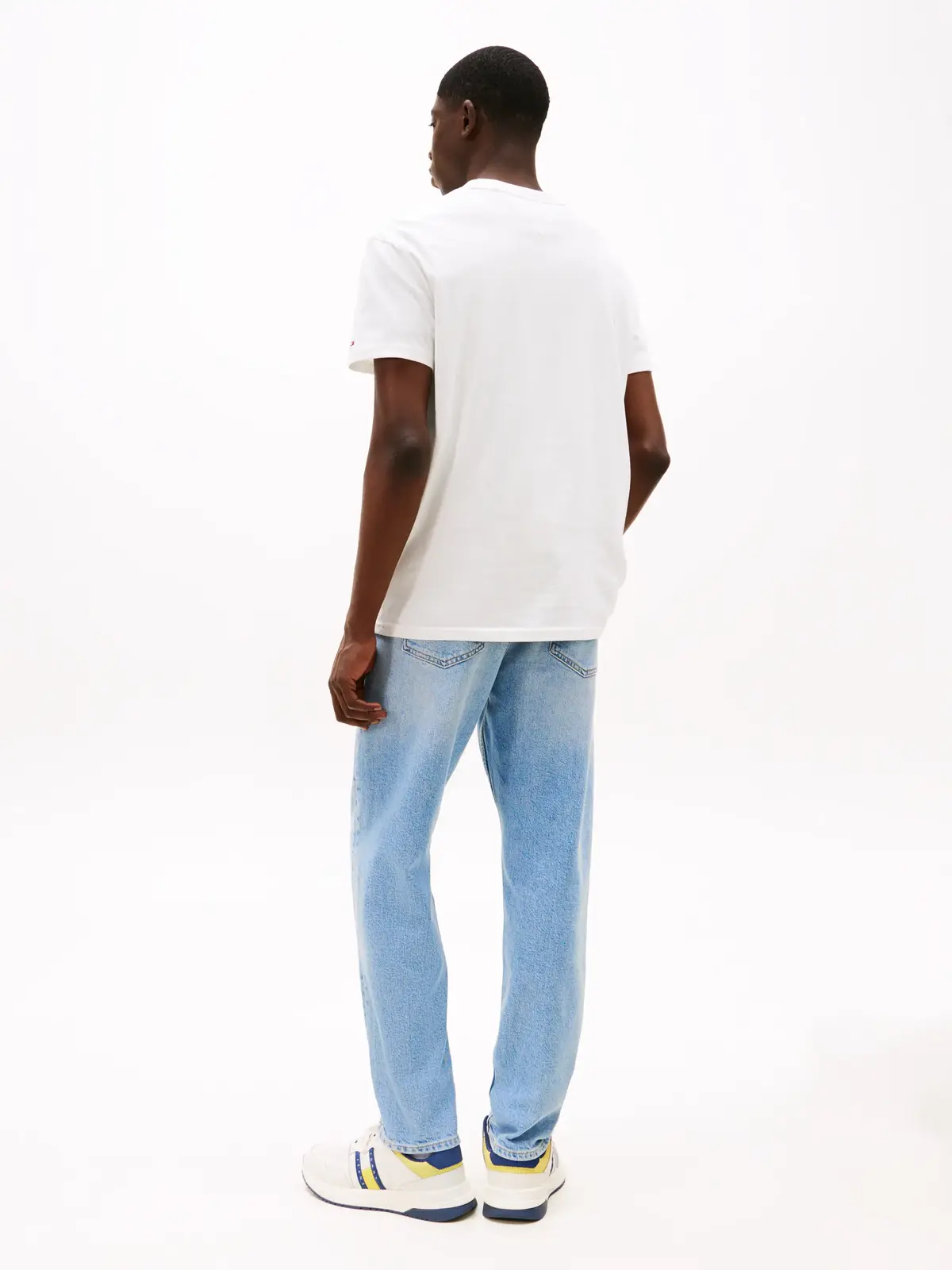 Tommy Hilfiger TJM REG SIGNTR DNA T, YBL Beyaz Erkek T-Shirt & Polo