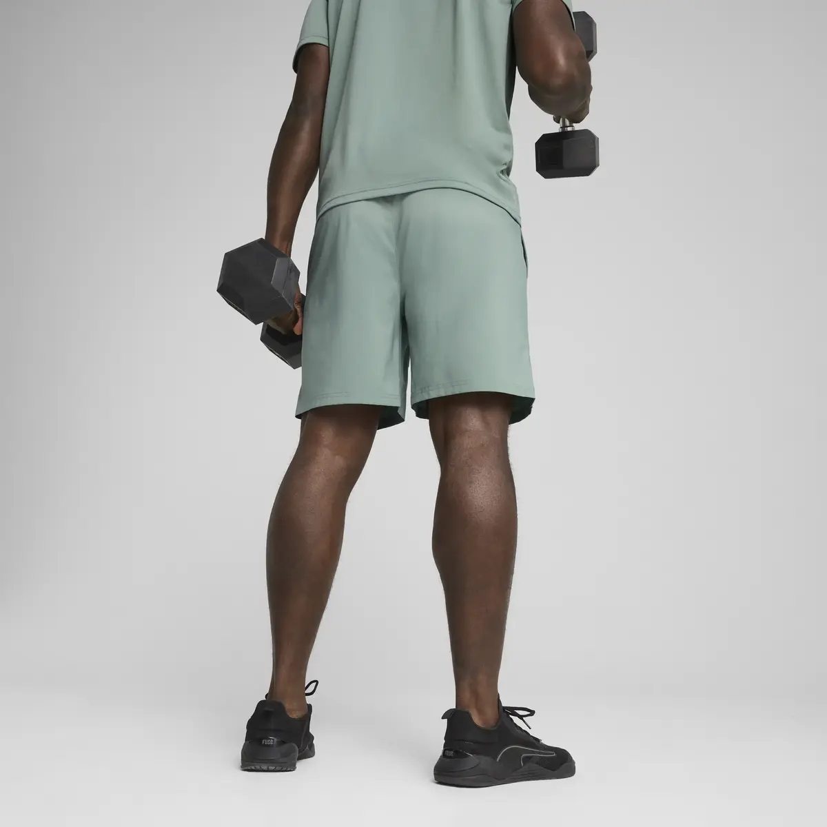 PUMA TAD ESSENTIALS 7" Wven Short Yeşil Erkek Şort