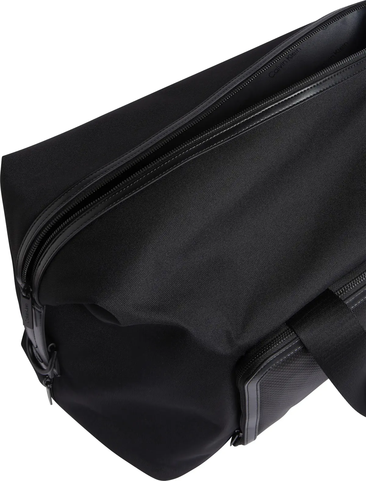 Calvin Klein CK REMOTE WEEKENDER Erkek Siyah Omuz Çanta