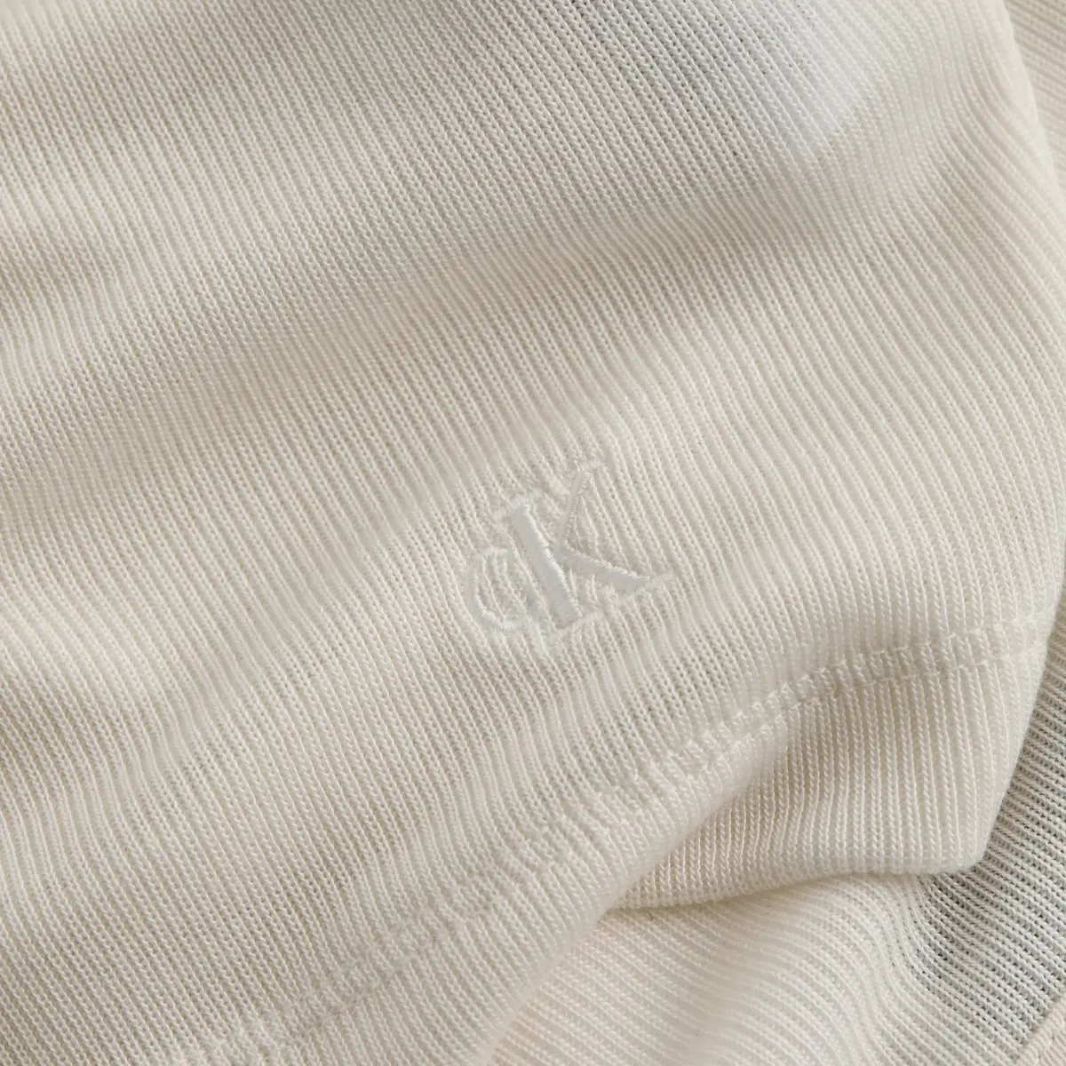 Calvin Klein SOFT TOUCH SLEEVELES, YAS Krem Kadın T-Shirt & Polo